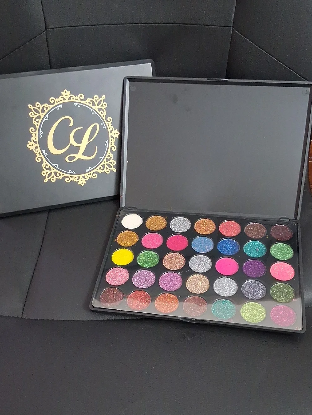 CL Glitter Eyeshadow Palette - Multicolor Shimmer Shades